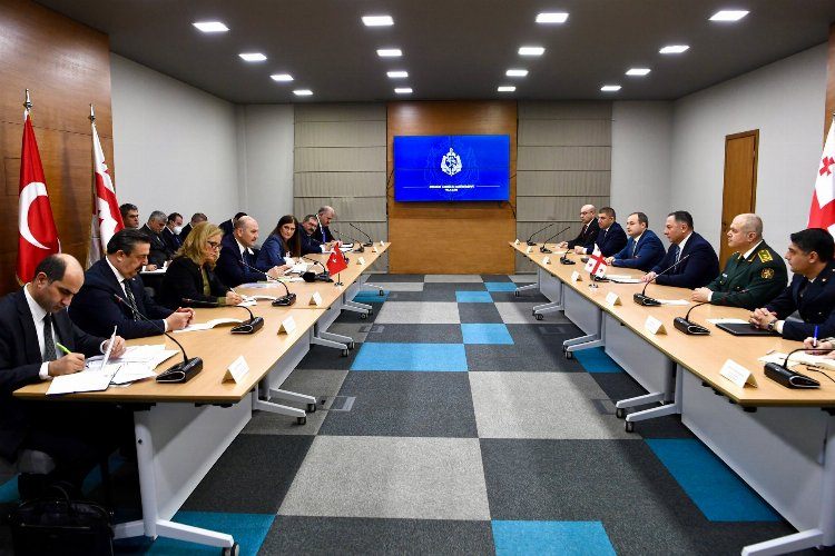 Bakan Soylu, Gürcistanda mevkidaşıyla görüştü