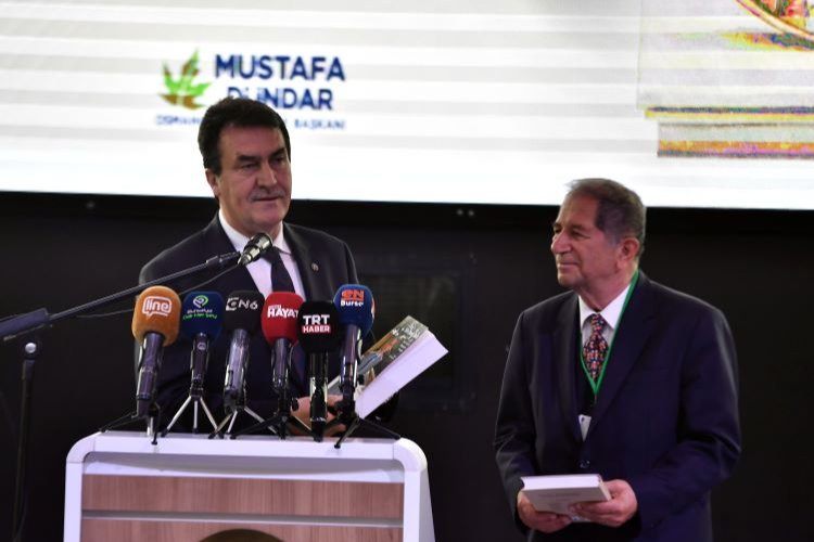 Bursa Osmangazide fetih coşkusu sempozyumla taçlandı