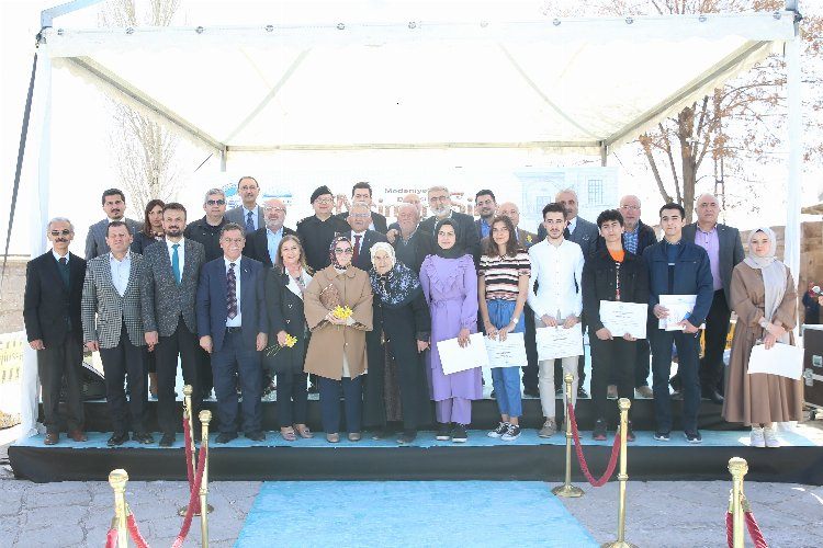 Kayseriden Mimar Sinana özel anma