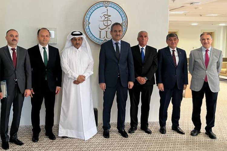 Bakan Özerden Lusail Üniversitesine ziyaret