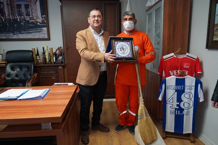 Temizlik işçisinden duygusal veda 