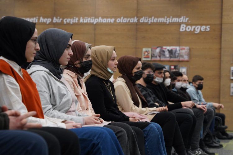 Bursa Yıldırımlı kitapseverlere Kitap okuma kulübü