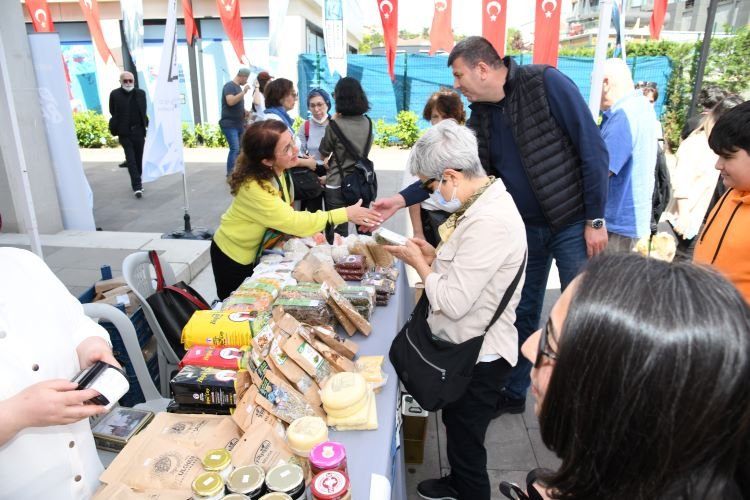Tohum Takas Şenliği Kadıköyde düzenlendi 