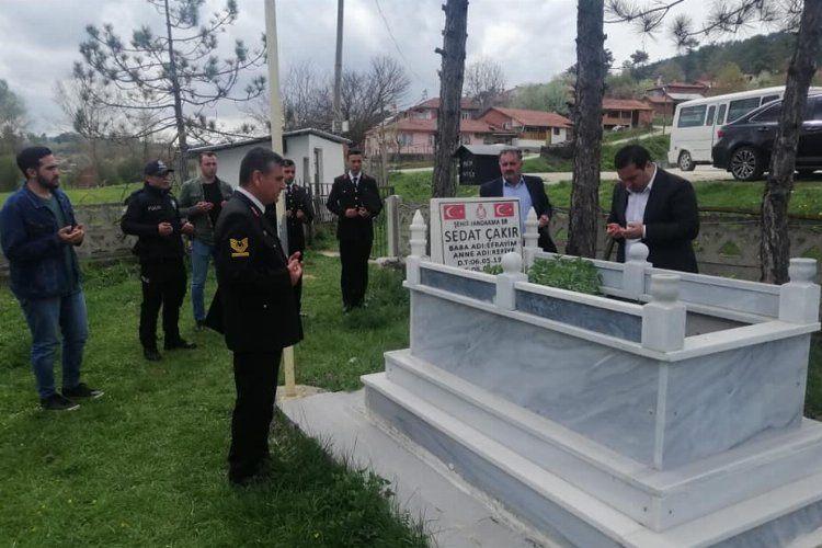 Bilecik Pazaryerinde protokolden şehit ailelerine ziyaret