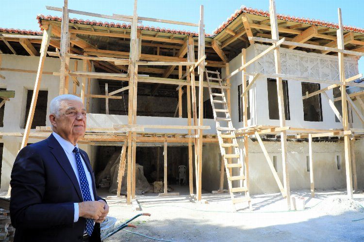 Muğla Menteşede tarihi konak yeniden canlanıyor