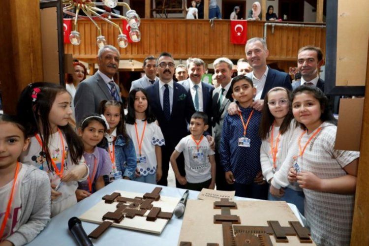 Bursa İnegölde çocuklar tarih yazdı
