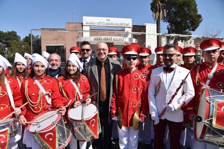 Türkiye Cumhuriyetinin yılmaz bekçileri gençler 