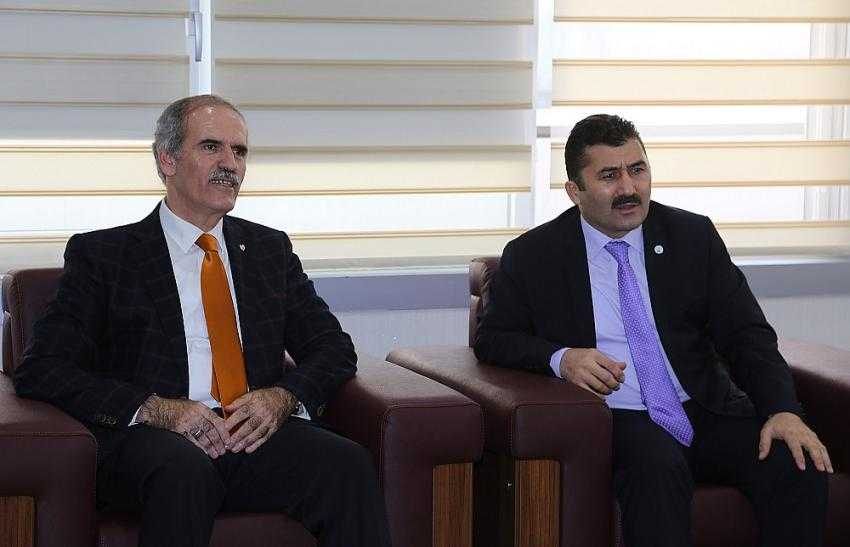 Teknik üniversite Büyükşehir işbirliği