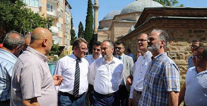 Emir Sultan’a otopark takviyesi
