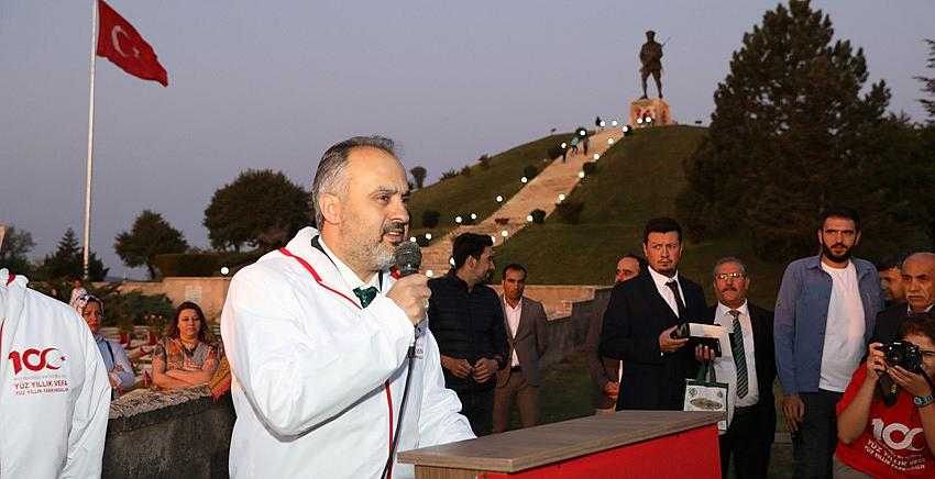 Dumlupınar’dan Bursa’ya zafer coşkusu
