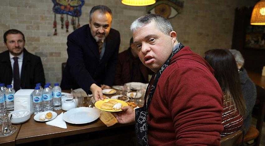 Bu kafede menüden servise her şey çok özel