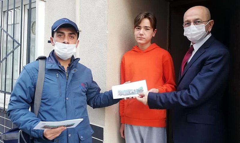 Üniversitelilere Başkan Aktaş’tan mektup var