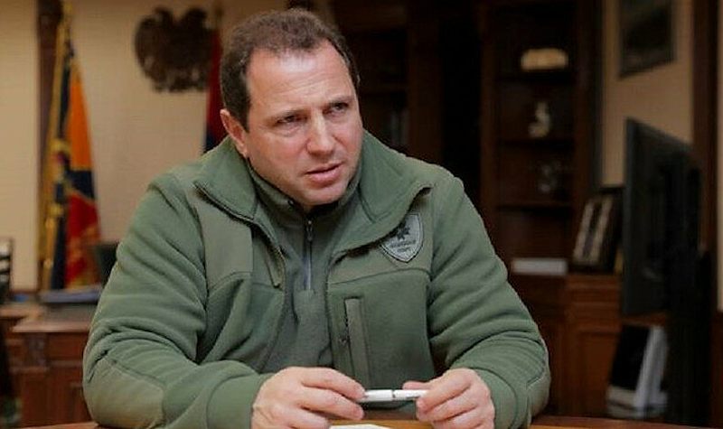 Ermenistan Savunma Bakanı Tonoyan istifa etti
