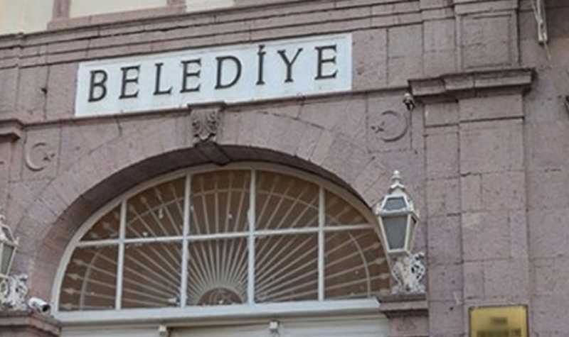 Büyükşehir’in yetkileri ilçelere devredilecek