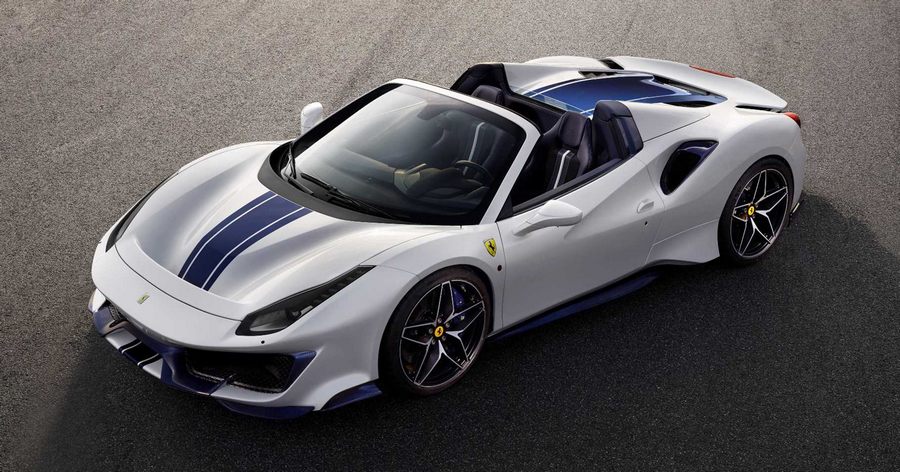 720 HP’lik Ferrari 488 Pista Spider 2019’da Türkiye’de