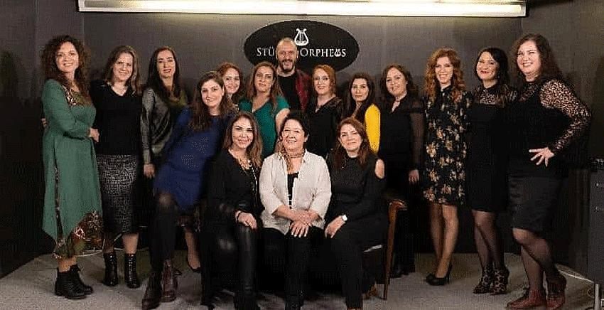 Farklı ilden gelen 30 kadın hekim stüdyoya girdi