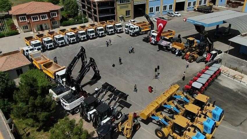 Büyükşehir Belediyesi Diyarbakır’a hizmet için çalışıyor