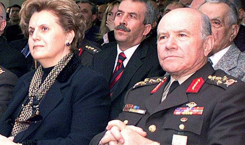 Aytaç Yalman’ın eşi de virüs nedeniyle hayatını kaybetti