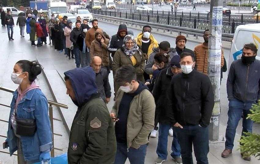 65 yaş yasağına rağmen para çekme inadı