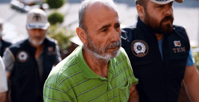 Eski il Emniyet Müdürü Kahya ile 25 kişi adliyede