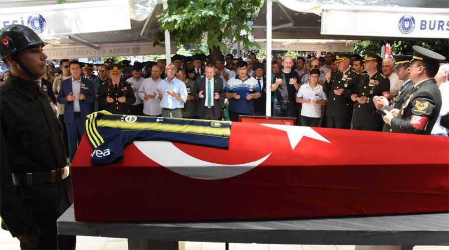 Bursa, şehidini gözyaşlarıyla uğurladı