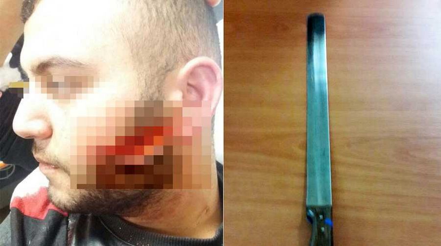 Emniyet kemeriyle boğazını sıktıkları taksicinin parasını gasbettiler
