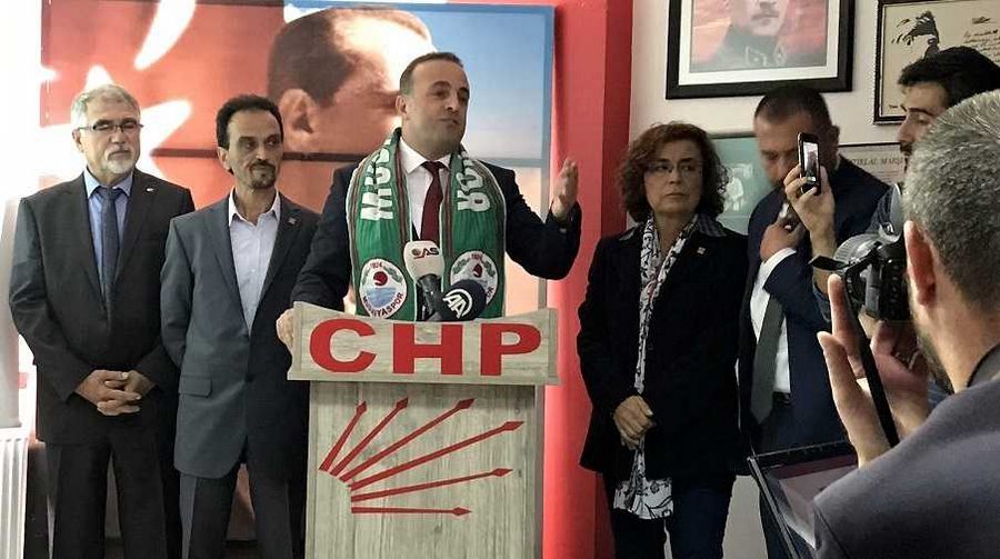 Bursalı avukat Baykal, belediye başkan aday adayı oldu