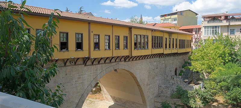 Irgandı Köprüsü’ne turistik düzenleme