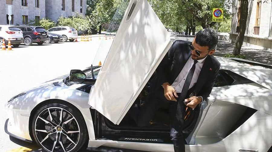 Kenan Sofuoğlu meclise böyle geldi