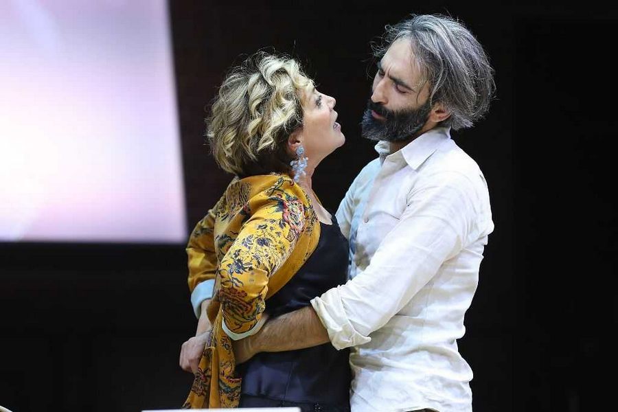 Nilüfer Tiyatro Festivali 15 bin kişiyi oyunlarla buluşturdu