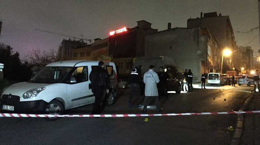 Otoparka silahlı saldırı: 1 ölü, 3 yaralı 