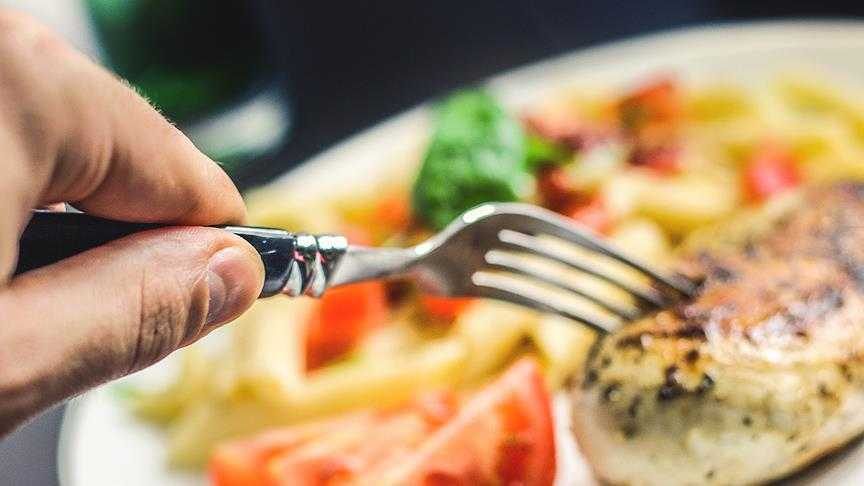Yaşlılık döneminde öğün atlamamak çok önemli