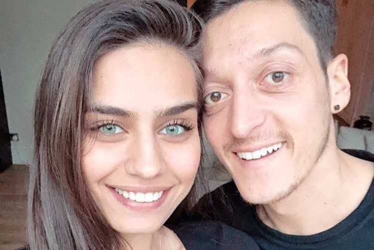 Mesut Özil