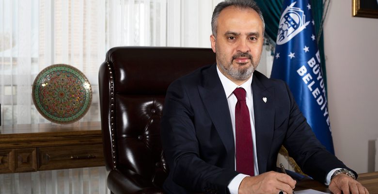 Sağlıkçılara 5 Nisan