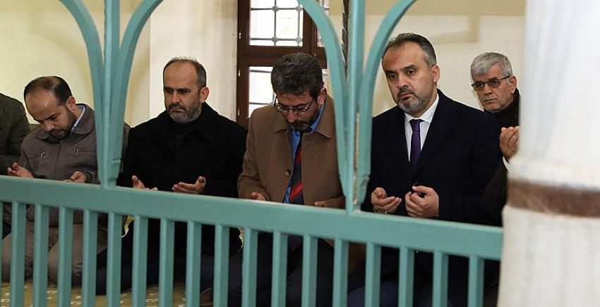 2. Murat Han’a Bursa’da anma