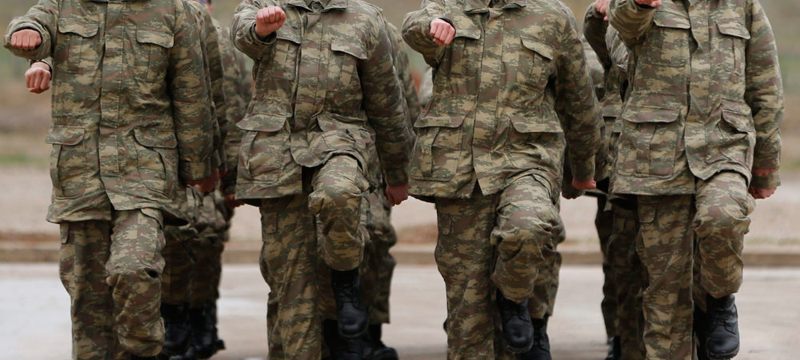 25 askerin testi pozitif çıktı! 284 asker izole edildi