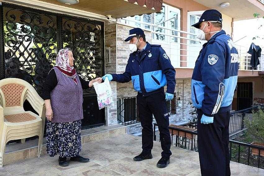 Sokağa çıkma kısıtlamasında Denizli Büyükşehir Belediyesi ekipleri yine seferber oldu