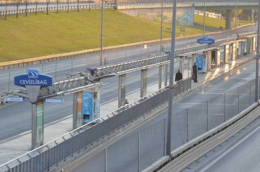 Sokağa çıkma kısıtlamasının son gününde İstanbul’da sessizlik hakim
