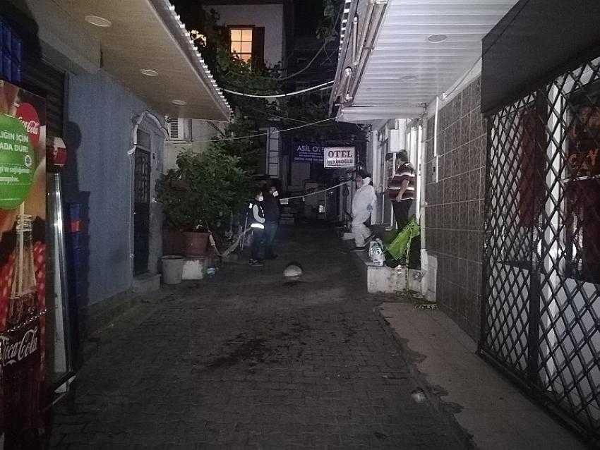 İzmir’de otel odasında sır ölüm