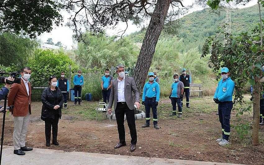 Marmaris Belediye Başkanı Oktay’dan çalışanlara müjde