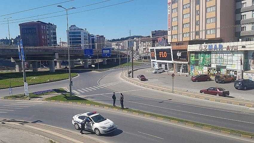 72 saatte 32 kişiye sokağa çıkma cezası