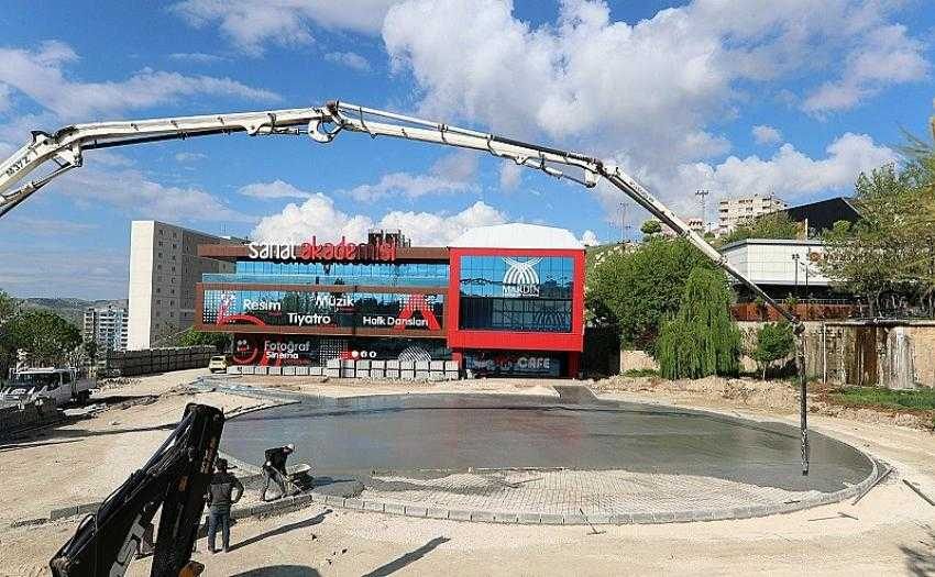 Büyükşehir Belediyesinden 250 kişilik amfi ve spor alanı