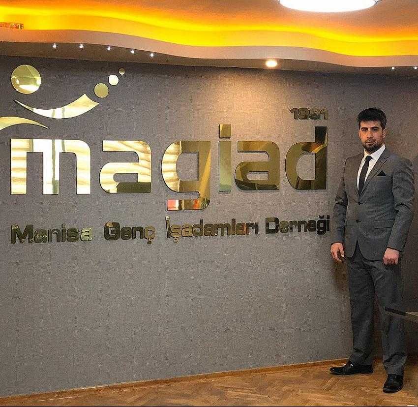 Genç iş adamları dijitalleşmeye önem veriyor