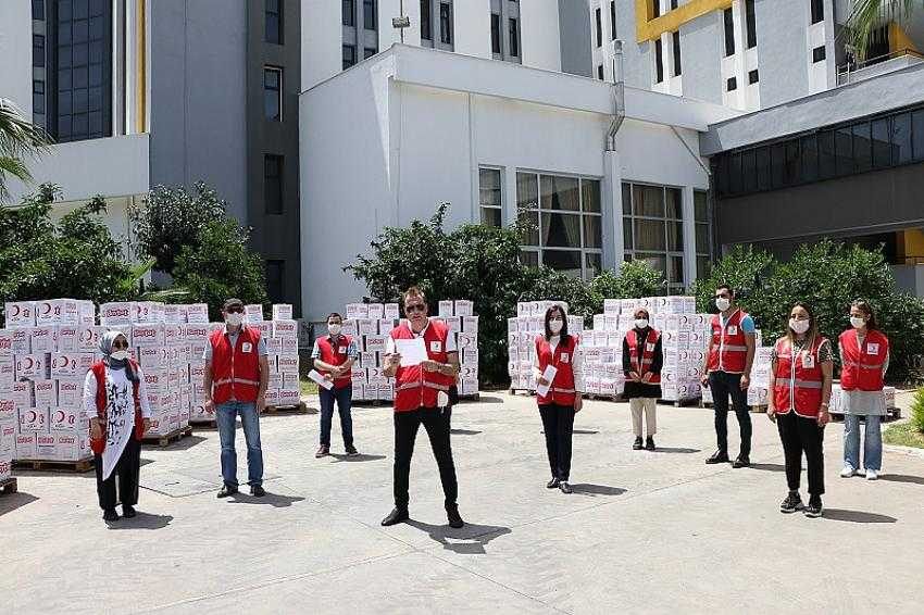 Kızılay gönüllüleri tarafından hazırlanan yardım paketleri sahiplerine gönderildi