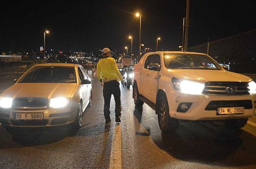 Korona virüs tedbirleri kapsamında E-5 karayolunda trafik uygulaması gerçekleştirildi