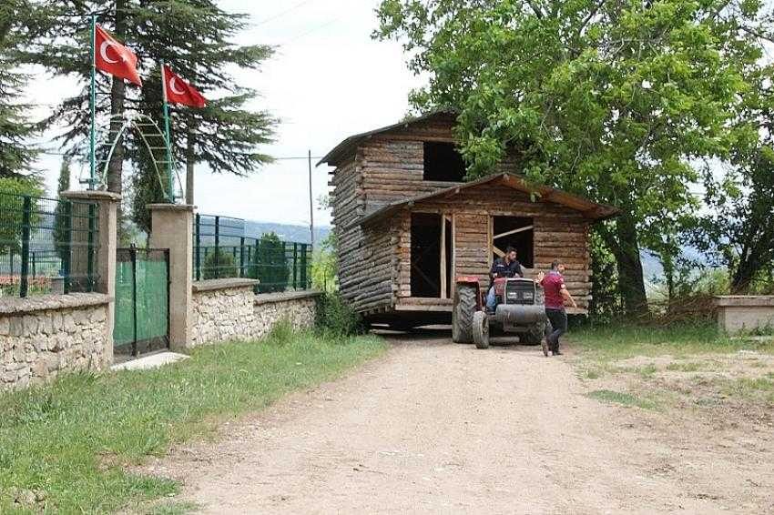 Arkadaşa vefa