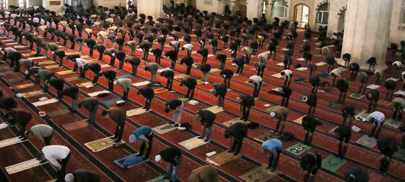74 gün sonra ilk cuma namazı