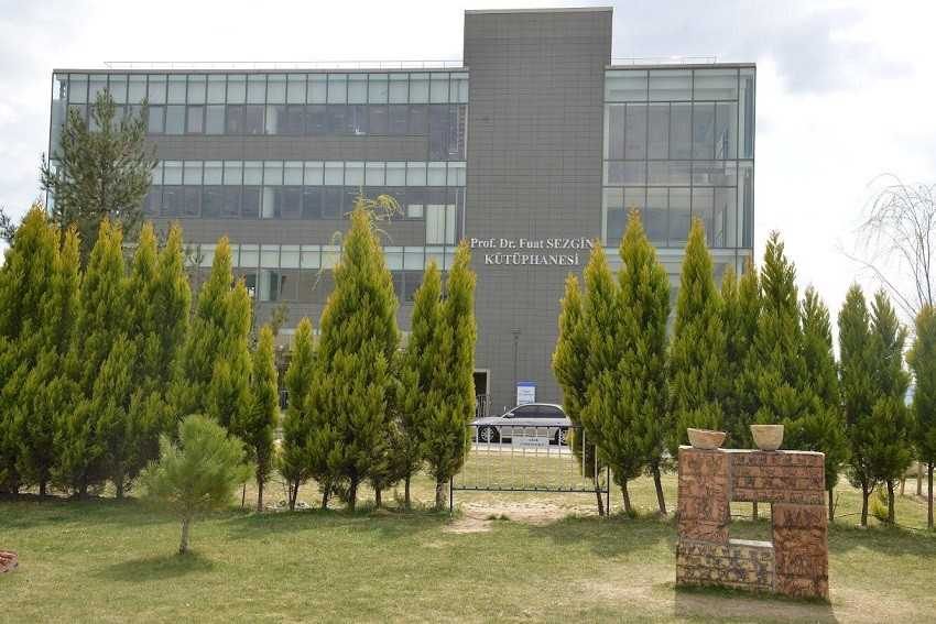 Uşak Üniversitesi’nden öğrencilere ‘dijital sınav’ desteği