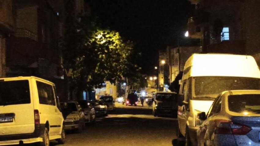 Gercüş’te bıçaklı kavga: 2’si ağır 3 yaralı