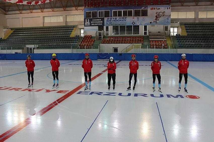 Short Track Milli Takımı sporcuları Polonya’dan canlı yayınla antrenman yapıyor